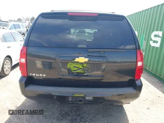 2014 Chevrolet Tahoe LT z VIN 1GNSCBE02ER181908, wystawiony jako IAAI lot #41628601 z przebiegiem 189 151 mil mil oraz . Historia ofert i sprzedaży dostępna na DreamBid. Obrazek 16.