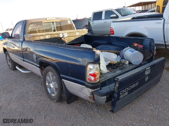 2000 Dodge Ram 1500 with VIN 1B7HC16Z5YS526954, listed as a IAAI auction lot 41627502 with 189,632 mi miles. Bid and sale history available at carsss.com. Image 3.