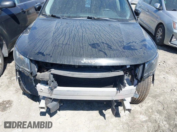 2019 Jeep Compass Limited z VIN 3C4NJCCB5KT667265, wystawiony jako IAAI lot #41805204 z przebiegiem 125 978 mil mil oraz . Historia ofert i sprzedaży dostępna na DreamBid. Obrazek 13.