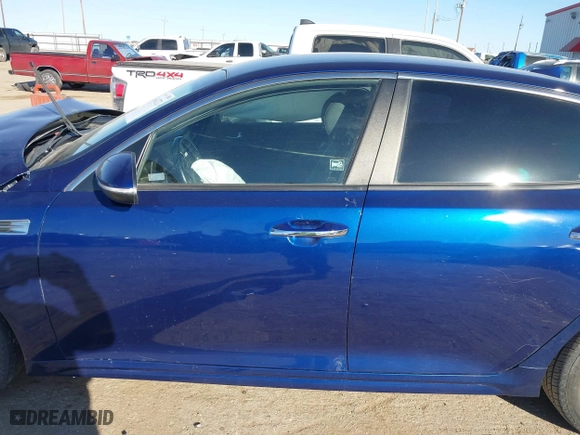2018 Kia Optima S with VIN 5XXGT4L34JG194647, listed as a IAAI auction lot 41644732 with 122,107 mi miles. Bid and sale history available at carsss.com. Image 15.