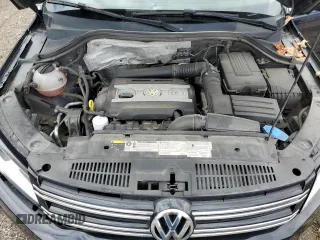 2017 Volkswagen Tiguan with VIN WVGMV7AX2HK031639, listed as a Copart auction lot 72950744 with 109,445 mi miles and Salvage title. Bid and sale history available at DreamBid. Image 12.