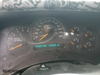 2004 Chevrolet Tahoe LT with VIN 1GNEC13Z34J124204, listed as a Copart auction lot 50416135 with 310,955 mi miles and Salvage Title. Bid and sale history available at carsss.com. Image 9.