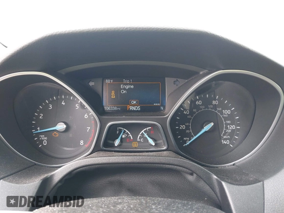 2018 Ford Focus Titanium z VIN 1FADP3N26JL325931, wystawiony jako IAAI lot #42096503 z przebiegiem 106 338 mil mil oraz . Historia ofert i sprzedaży dostępna na DreamBid. Obrazek 7.