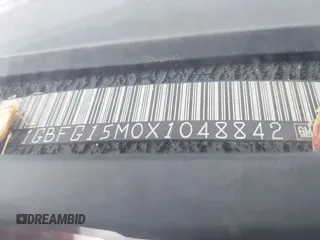 1999 Chevrolet Chevy Van z VIN 1GBFG15M0X1048842, wystawiony jako IAAI lot #41978139 z przebiegiem 188 274 mil mil oraz . Historia ofert i sprzedaży dostępna na DreamBid. Obrazek 9.
