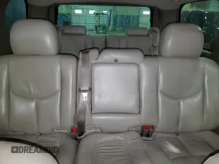 2005 Chevrolet Tahoe LT z VIN 1GNEC13T25J238739, wystawiony jako Copart lot #50338815 z przebiegiem 115 811 mil mil oraz Czysty tytuł • Clean title. Historia ofert i sprzedaży dostępna na DreamBid. Obrazek 10.