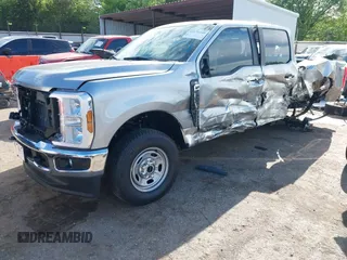 2024 Ford F-250 XL с VIN 1FT7W2BT8REE95869, выставлен на аукционе IAAI как лот 42170240 с пробегом Не указан миль и . История ставок и продаж доступна на DreamBid. Изображение 17.