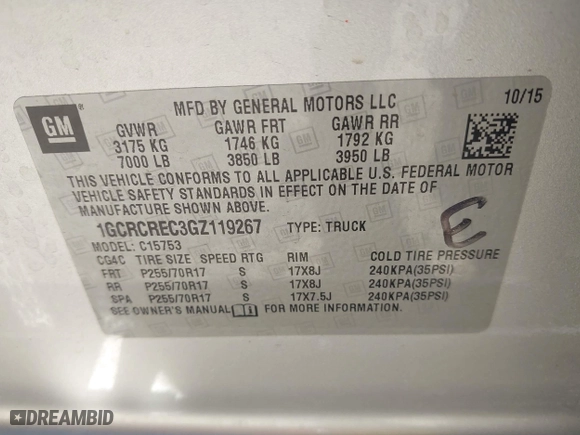 2016 Chevrolet Silverado 1500 LT with VIN 1GCRCREC3GZ119267, listed as a IAAI auction lot 40692574 with 136,704 mi miles. Bid and sale history available at carsss.com. Image 9.