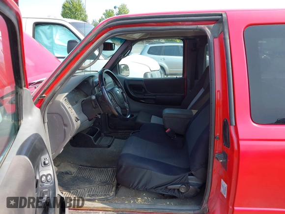2005 Ford Ranger XLT with VIN 1FTZR45E85PA93695, listed as a IAAI auction lot 42544728 with 195,450 mi miles and . Bid and sale history available at DreamBid. Image 5.