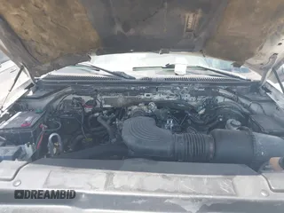2002 Ford Expedition XLT с VIN 1FMRU15W62LA56553, выставлен на аукционе IAAI как лот 42454364 с пробегом Не указан миль и . История ставок и продаж доступна на DreamBid. Изображение 10.
