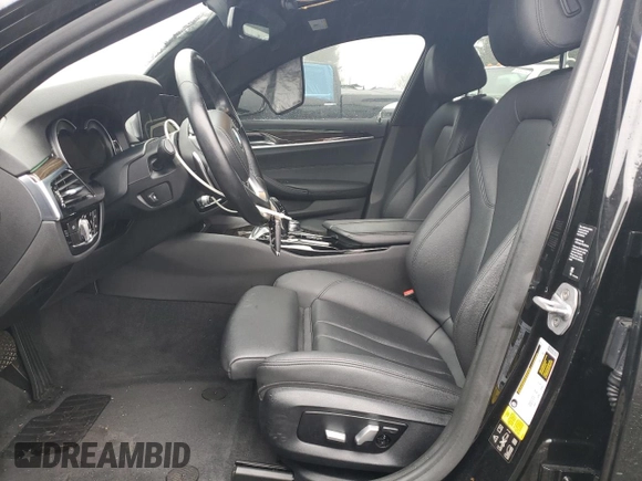 2018 BMW 5 Series 530i xDrive with VIN WBAJA7C59JG908065, listed as a Copart auction lot 84892164 with 468 mi miles and Salvage Title. Bid and sale history available at carsss.com. Image 7.