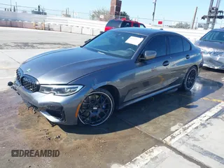 2020 BMW 3 Series M340i z VIN WBA5U7C04LFH22006, wystawiony jako IAAI lot #41959937 z przebiegiem 32 113 mil mil oraz . Historia ofert i sprzedaży dostępna na DreamBid. Obrazek 18.