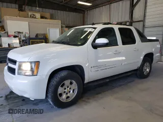 2008 Chevrolet Avalanche LTZ with VIN 3GNFK12308G169094, listed as a Copart auction lot 61630444 with 242,434 mi miles and Salvage Title. Bid and sale history available at carsss.com. Image 1.