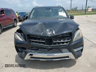 2014 Mercedes-Benz M with VIN 4JGDA7DBXEA291980, listed as a IAAI auction lot 42161942 with 121,341 mi miles. Bid and sale history available at carsss.com. Image 12.