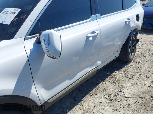 2024 Kia Telluride S z VIN 5XYP64GC5RG499213, wystawiony jako IAAI lot #41739288 z przebiegiem 33 799 mil mil oraz . Historia ofert i sprzedaży dostępna na DreamBid. Obrazek 18.