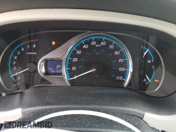 2013 Toyota Sienna XLE с VIN 5TDDK3DC9DS051534, выставлен на аукционе Copart как лот 61487035 с пробегом 66 168 миль миль и Списание • Salvage title. История ставок и продаж доступна на DreamBid. Изображение 9.