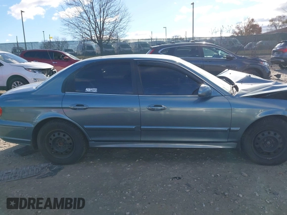 2004 Hyundai Sonata with VIN KMHWF25S14A094531, listed as a IAAI auction lot 40844423 with 108,792 mi miles. Bid and sale history available at carsss.com. Image 12.