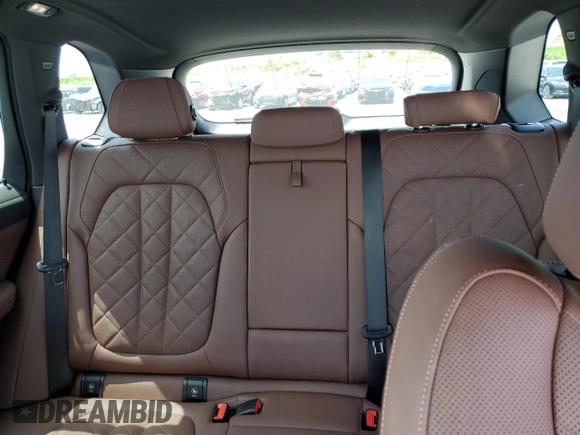 2025 BMW X5 sDrive40i z VIN 5UX13EU07S9X93779, wystawiony jako Copart lot #55974175 z przebiegiem 8 970 mil mil oraz Szkoda całkowita • Salvage title. Historia ofert i sprzedaży dostępna na DreamBid. Obrazek 10.