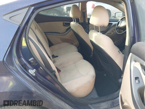 2013 Hyundai Elantra GLS z VIN 5NPDH4AE8DH310207, wystawiony jako IAAI lot #41170804 z przebiegiem 138 638 mil mil oraz . Historia ofert i sprzedaży dostępna na DreamBid. Obrazek 8.