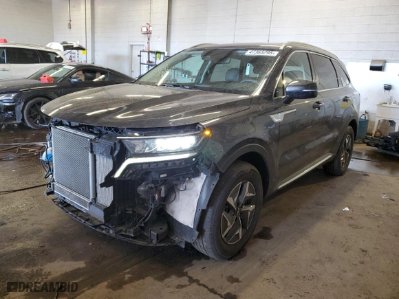 2022 Kia Sorento Hybrid EX with VIN KNDRH4LG3N5069680, listed as a Copart auction lot 47365295 with 90,211 mi miles and Salvage Title. Bid and sale history available at carsss.com. Image 1.