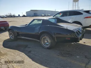 1976 Chevrolet Corvette with VIN 1Z37L6S431663, listed as a Copart auction lot 49045205 with 12,830 mi miles and Clean title. Bid and sale history available at DreamBid. Image 2.