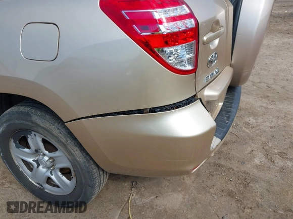 2011 Toyota RAV4 with VIN 2T3BF4DV9BW131656, listed as a IAAI auction lot 41877686 with 271,245 mi miles. Bid and sale history available at carsss.com. Image 18.