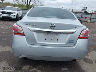 2013 Nissan Altima 2.5 SV with VIN 1N4AL3AP3DC258550, listed as a IAAI auction lot 41955123 with 185,618 mi miles. Bid and sale history available at carsss.com. Image 16.