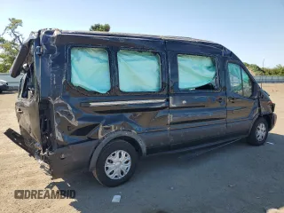 2019 Ford Transit Passenger XL with VIN 1FBAX2CM5KKB06028, listed as a Copart auction lot 70045494 with 193,889 mi miles and Salvage Title. Bid and sale history available at carsss.com. Image 3.