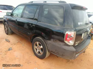 2006 Honda Pilot EX-L with RES with VIN 5FNYF28616B019530, listed as a IAAI auction lot 40564911 with 258,610 mi miles. Bid and sale history available at carsss.com. Image 3.