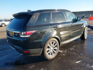 2017 Land Rover Range Rover Sport HSE z VIN SALWR2FVXHA683080, wystawiony jako IAAI lot #41392726 z przebiegiem 57 404 mil mil oraz . Historia ofert i sprzedaży dostępna na DreamBid. Obrazek 4.