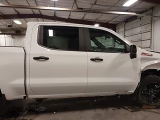 2021 Chevrolet Silverado 1500 LT Trail Boss with VIN 1GCPYFEL2MZ177616, listed as a IAAI auction lot 41941422 with 52,180 mi miles and . Bid and sale history available at DreamBid. Image 19.