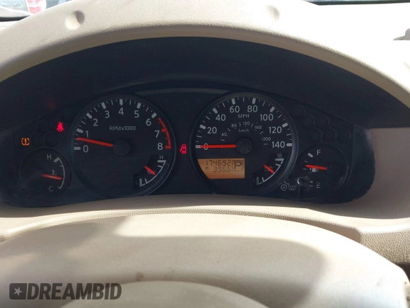 2008 Nissan Frontier SE z VIN 1N6AD07UX8C445256, wystawiony jako IAAI lot #42268253 z przebiegiem 174 692 mil mil oraz . Historia ofert i sprzedaży dostępna na DreamBid. Obrazek 7.