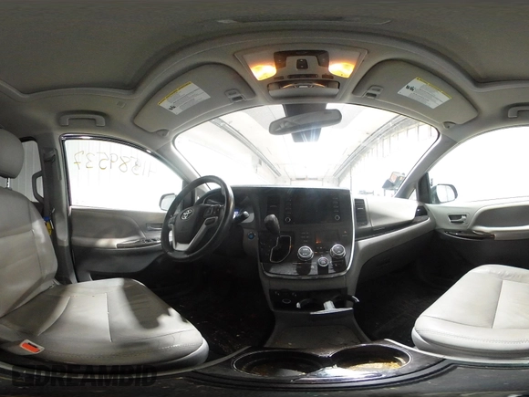 2019 Toyota Sienna XLE Auto Access Seat with VIN 5TDYZ3DCXKS970792, listed as a IAAI auction lot 41589537 with 138,971 mi miles. Bid and sale history available at carsss.com. Image 19.