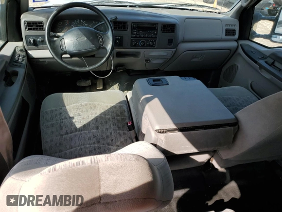 1999 Ford Super Duty F-250 XL with VIN 1FTNW21F9XED82013, listed as a Copart auction lot 44962945 with 394,926 mi miles and Clean Title. Bid and sale history available at carsss.com. Image 8.