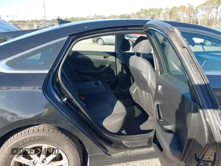 2018 Hyundai Sonata SE with VIN 5NPE24AF8JH727658, listed as a IAAI auction lot 41020748 with 134,254 mi miles and . Bid and sale history available at DreamBid. Image 8.