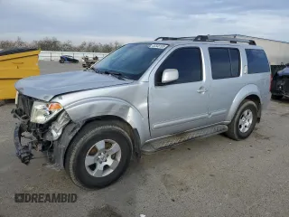 2007 Nissan Pathfinder SE with VIN 5N1AR18W27C610933, listed as a Copart auction lot 46548185 with 195,232 mi miles and Salvage Title. Bid and sale history available at carsss.com. Image 1.
