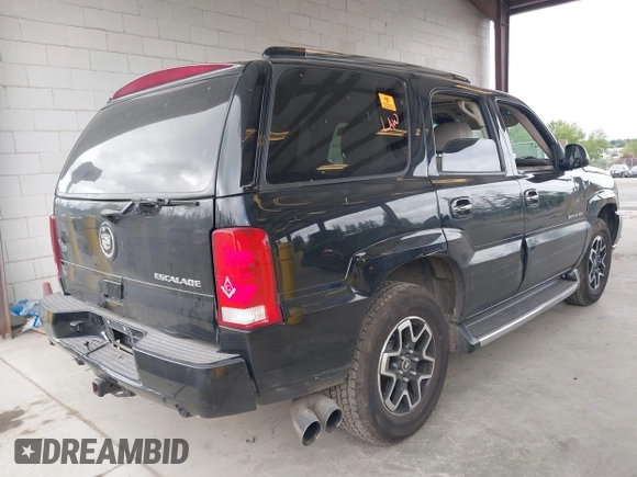 2003 Cadillac Escalade z VIN 1GYEK63N83R315102, wystawiony jako IAAI lot #42148828 z przebiegiem 267 997 mil mil oraz . Historia ofert i sprzedaży dostępna na DreamBid. Obrazek 4.