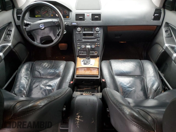 2007 Volvo XC90 I6 with VIN YV4CM982971397205, listed as a Copart auction lot 84740804 with 275,510 mi miles and Non Repairable. Bid and sale history available at DreamBid. Image 8.