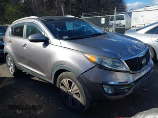2014 Kia Sportage EX z VIN KNDPCCAC6E7667198, wystawiony jako IAAI lot #40818778 z przebiegiem 87 302 mil mil oraz . Historia ofert i sprzedaży dostępna na DreamBid. Obrazek 1.