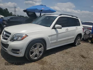 2015 Mercedes-Benz GLK 350 z VIN WDCGG5HB3FG401730, wystawiony jako Copart lot #57493725 z przebiegiem 157 724 mil mil oraz Szkoda całkowita • Salvage title. Historia ofert i sprzedaży dostępna na DreamBid. Obrazek 1.