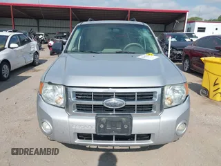 2008 Ford Escape XLT with VIN 1FMCU93188KD05798, listed as a IAAI auction lot 42497044 with 215,954 mi miles and . Bid and sale history available at DreamBid. Image 12.