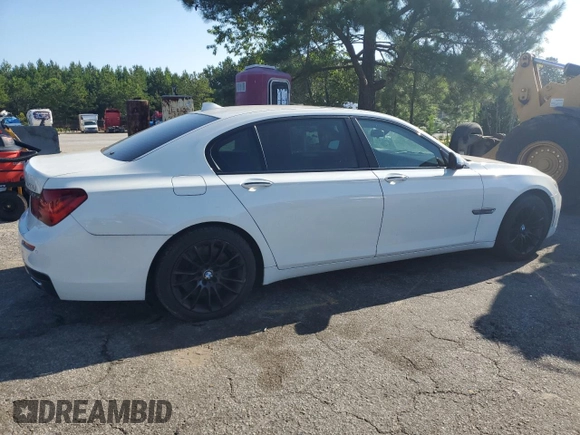 2015 BMW 7 Series 750Li xDrive with VIN WBAYF8C50FD655443, listed as a Copart auction lot 61092005 with Not provided miles and Salvage title. Bid and sale history available at DreamBid. Image 3.
