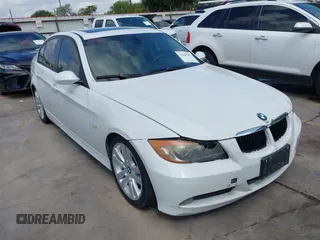 2007 BMW 3 Series 328i with VIN WBAVA37577NL11991, listed as a IAAI auction lot 42546909 with 185,804 mi miles and . Bid and sale history available at DreamBid. Image 1.