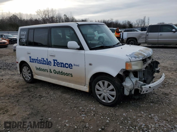 2006 Scion xB with VIN JTLKT324364037664, listed as a Copart auction lot 45753015 with 196,594 mi miles and Salvage Title. Bid and sale history available at DreamBid. Image 4.