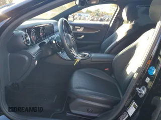 2019 Mercedes-Benz E 450 with VIN WDDZH6JB2KA528466, listed as a Copart auction lot 86706824 with 25,922 mi miles and Salvage Title. Bid and sale history available at DreamBid. Image 7.