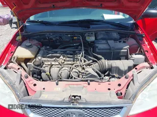 2007 Ford Focus S с VIN 1FAHP34N67W196187, выставлен на аукционе IAAI как лот 42461375 с пробегом 211 416 миль миль и . История ставок и продаж доступна на DreamBid. Изображение 10.
