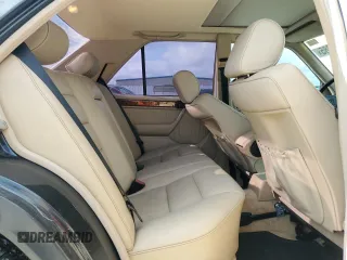 1995 Mercedes-Benz E Class with VIN WDBEA32E8SC155148, listed as a Copart auction lot 53386385 with 114,773 mi miles and Salvage Title. Bid and sale history available at carsss.com. Image 10.