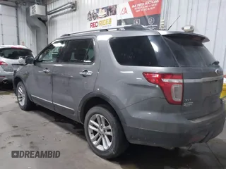2013 Ford Explorer XLT with VIN 1FM5K8D88DGC52716, listed as a IAAI auction lot 41570613 with 147,762 mi miles and . Bid and sale history available at DreamBid. Image 3.