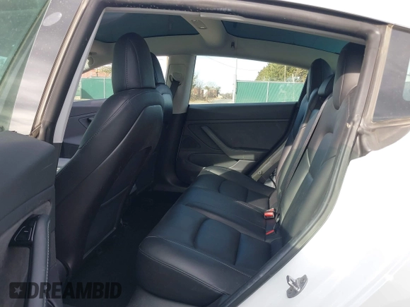 2019 Tesla Model 3 Long Range with VIN 5YJ3E1EB7KF442390, listed as a IAAI auction lot 41700122 with 65,539 mi miles. Bid and sale history available at carsss.com. Image 8.