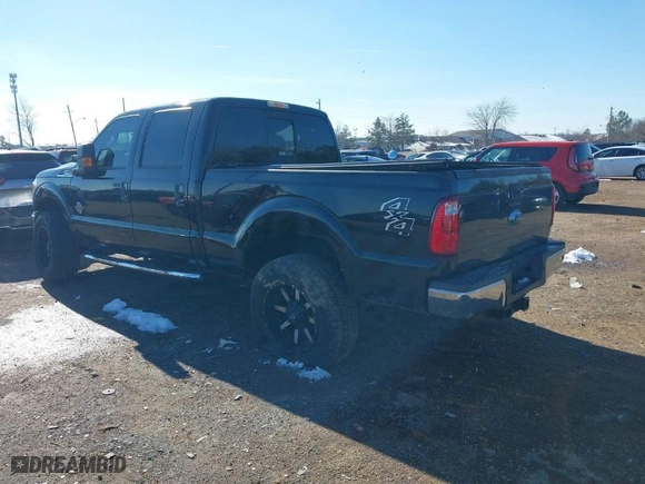 2015 Ford Super Duty F-250 SRW Lariat with VIN 1FT7W2BT2FEA01422, listed as a IAAI auction lot 41281819 with 170,832 mi miles. Bid and sale history available at carsss.com. Image 3.