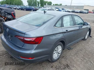 2020 Volkswagen Jetta S with VIN 3VWN57BU0LM086425, listed as a IAAI auction lot 42511761 with 32,644 mi miles and . Bid and sale history available at DreamBid. Image 4.